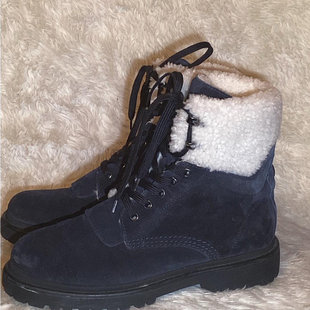 Moncler Patty Navy Blue Lace Up Boots Size 8